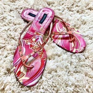 Dolce & Gabbana Pink patent leather Rhinestone Studded Thong Sandals 7.5